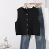 Elegante y suave, este chaleco de punto con botones dorados y cuello redondo es un nuevo estilo de otoño/invierno, perfecto para usar en capas.. Se puede usar como cárdigan, chaleco o suéter