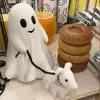 Adorno de Perro Caminando Fantasma de Halloween Arte de Terror Creativo de Resina Decoración de Mesa de Jardín Regalo del Festival de Fantasmas Estilo Nuevo
