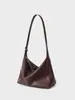 Bolso de axila de cuero de plena flor curtido vegetal, bolso hobo versátil, bolso casual de hombro y cruzado para el día a día, bolso tipo empanada de cuero genuino para mujer
