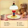 Luminária de mesa divertida estilo nórdico para quarto infantil com design de bolinhas em cores contrastantes, luminária em formato de nuvem adequada para quartos infantis, quartos e salas de estudo, luminária universal de proteção ocular