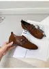 Sapatos plataforma retrô estilo britânico de cano baixo, coleção de outono, bico quadrado, com tiras decorativas, sapatos femininos de sola única, novo estilo 2026