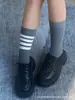 Calcetines Tb de Cuatro Rayas y Cuatro Colores hasta la Pantorrilla con Etiqueta de Tela, Calcetines de Algodón Estilo Japonés hasta la Rodilla, Calcetines Versátiles Casuales de Moda, Absorbentes de Sudor