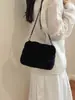 Otoño Invierno 2026 Nuevo Diseño de Nicho Cadena Felpa Moda Versátil Bolso Cruzado de Hombro Único para Mujer