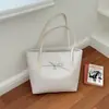 Bolso de Mano Elegante y Único para Mujer 2026 Nuevo Modelo Bolso Tote con Textura de Cuero Aceitado Bolso de Hombro de Moda para Viajar y Uso Diario