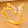 Novo Anel Borboleta Luminoso do Reino das Borboletas Anel Fluorescente Esmaltado de Luxo Leve para Meninas Acessórios de Mão de Alto Padrão Estilo Nacional