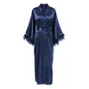 Cárdigan de Satén con Mangas de Plumas Europeo y Americano Nuevo Suelto Ropa para el Hogar Primavera Dama Larga Casual Bata de Noche Venta al por Mayor