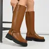 Outono/Inverno 2026 Amazon Supply Casual Salto Médio Baixo 40-43 Tamanho Grande Versátil Cano Alto Botas de Equitação para Mulheres