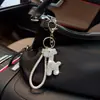 Llavero de jirafa con diamantes completos, correa de muñeca incrustada de diamantes, colgante de peluche de ciervo con diamantes brillantes, accesorio para bolso de mujer al por mayor