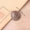 Colgante de Rana Dorada de Tres Patas que Atrae la Fortuna de Latón Puro Llavero de Coche Pequeño Adorno Latón Tejido a Mano Creativo para Cintura