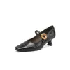 Primeiro Encontro: Sapatos Mary Jane de Bico Quadrado, Tiras Finas com Rebites, Salto Fino Retrô, para o Trabalho