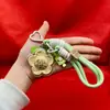 Llavero Colgante Flor de Dinero Dorada Lanyard para Teléfono Accesorio de Regalo Pequeño Regalo para el Día de la Madre Souvenir