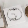 Distrito Lu Pulseira de Flor Banhada a Cobre Transfronteiriça Quente Nova Personalidade de Nicho Versátil Elegante Moda Pulseira Joia para Mulheres