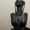 Collar con Colgante de Cruz de Perlas Redondas de Diseño Exquisito de Lujo Ligero para Mujer, Cadena para Clavícula de Estilo Nicho con un Toque de Alta Gama, Cadena de Cuello de Moda