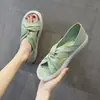 Nuevo Modelo Primavera/Verano 2026: Sandalias de cuña versátiles de punta abierta con tiras cruzadas y suelas gruesas para mujer, Moda transfronteriza