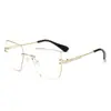 Gafas de Sol Sin Marco de Borde Cortado Transfronterizas para Mujer, Gafas Cuadradas de Moda Bicolor, Protección Solar, Versátiles, Gafas de Sol de Gama Alta al por Mayor