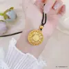 Colar Pingente Flor de Lótus Bússola Oito Tesouros Banhado a Ouro para Mulheres, Pingente Acessório Oito Tesouros Auspiciosos Atrai-Fortuna Oco Imitação de Ouro