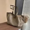 Bolsa Feminina Estilo Coreano Estampa de Leopardo Chique Fashionável Alto Valor Grande Capacidade Bolsa de Ombro para Estudante Bolsa Tote Nicho Preguiçoso