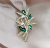 2024ifashion Broche Coleção Dupla Flauta Preço de Fábrica Broche Diamante Cintilante Broche Totalmente Diamantado Pinos Femininos Fixos Corsage de Roupa