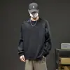 Sudadera con capucha de cuello redondo para hombre, nueva colección Otoño/Invierno 2026, con pliegues laterales, letras, corte holgado, moderna, estilo American High Street, top casual para hombre