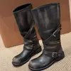 Colección Europea 2026 Otoño/Invierno Nuevas Botas de Media Pantorrilla para Mujer de Cuero Genuino Estilo Vintage Color Desgastado Correa con Hebilla