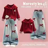 Conjunto de Dos Piezas de Suéter Rojo para Niña Otoño Invierno Nuevo Estilo Atuendo de Año Nuevo para Niña Conjunto de Jeans de Punto con Lazo