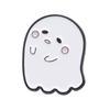 Bonito dos desenhos animados branco pequeno fantasma forma série Halloween emblema casaco mochila decoração cachecol fixo fivela