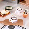 Resina Transfronteriza Juguete de Comida Artificial Gato Taza de Café con Nieve en la Cima Accesorios en Miniatura para Casa de Muñecas para Niños Mesa Miniatura DIY