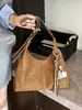 Bolsa Feminina de Axila Alto Padrão Luxo Leve Nicho Versátil para o Dia a Dia Outono/Inverno Estilo Retro Melanístico Bolsa Tote de Ombro Único
