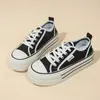 Zapatos de Lona con Suela Gruesa para Mujer 2026 Nuevas Zapatillas de Verano de Moda con Malla Transpirable, Zapatos Casuales de Plataforma Modernos y Versátiles