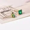 Brincos de tarraxa de diamante com cravação de quatro garras em prata de lei S925 para mulheres, pequenos, requintados, simples, nicho, alta qualidade, luxo leve, joia de orelha Esmeralda