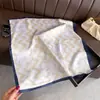 Lenço Estampado Florido Ondulado de Seda Sintética, Xale de Luxo, Lenço de Pescoço com Proteção Solar, Lenço Quadrado Pequeno, Lenço de Cabeça, Lenço para Mulheres