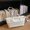 Bolso Tote de Cuero Suave Tipo Grano de Gran Capacidad Simple 2026 Nueva Moda de Primavera Bolso de Hombro Versátil para el Trabajo Bolso de Mujer
