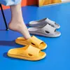 Novas Pantufas Domésticas EVA Internas Femininas Verão Estilo Coreano Simples Banheiro Banho Antiderrapante Doméstico Hotel Pantufas Frescas