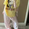 Conjunto de Top de Algodón con Estampado Kt Amarillo de Manga Corta + Pantalones Rosas Verano 2026 Estilo Dulce Holgado Versátil Se Puede Usar Afuera
