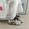 Zapatos para mujer con suelas suaves que no cansan los pies, novedad otoño 2026, lindos, bordados, versátiles, de moda, casuales, de suela fina, zapatillas de entrenamiento alemanas