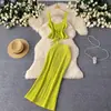 Roupa de Férias Conjunto de Tricô de Verão Feminino Duas Peças Design de Alça Vazada Top de Alça Saia Longa de Cintura Alta