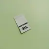 Etiquetas de Talla en Stock al por Mayor Planas de Doble Tejido Etiquetas de Origen con Letras Entrega Directa de Fábrica Accesorios Universales para Ropa