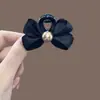 Nuevo Pinza de Garra Pequeña Retro Francesa para Mujer Pinza para Mechones Laterales Cabello Rebelde Pinza para el Cabello Calavera Alta Cabeza de Princesa Pinza para el Cabello de Perla Sintética Accesorios para el Cabello