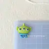 Juguete de Goma Blanda de PVC Accesorios de Buzz Lightyear Monstruo de Tres Ojos Funda para Teléfono Decoración para Botella de Agua Hebilla de Zapato de Monstruo