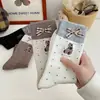 Calcetines de Otoño Nuevos para Mujer a Media Pantorrilla Estilo Japonés Oso Dibujo Animado Lazo Algodón Modernos Lunares Calcetines Largos para Niñas Invierno
