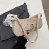 Bolsa de Axila de Alta Qualidade para Mulheres 2024 Nova Moda Primavera Fecho de Cinto Bolsa Crescente Nicho Ombro Único Transversal Bolsa Pequena