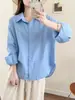 Camisa de Lino Puro Grande Estilo A Mujer Otoño 2026 Estilo Novio Borde Limpio Ribete Solapa Manga Larga Top de Lino 2670