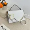 Bolso de Moda para Mujer 2026 Simple Nuevo Llegada Bolso de Mano con Cadena Texturizada Bolso Cuadrado Pequeño Bolso de Hombro Cruzado con Personalidad Elegante