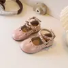 Zapatos de Cuero Personalizados para Niñas, Modernos Zapatos de Cuero Coreanos con Tachuelas, Elegantes Zapatos de Cuero Suave para Desempeño Estudiantil