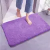Felpudo para puerta de baño del hogar, absorbente y resistente a las manchas, adecuado para usar en el baño, la ducha y como alfombrilla antideslizante; lavable en la lavadora; disponible para venta al por mayor