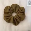 Scrunchie de Malha Macia Cor Maillard para Mulheres 2025 Inverno Novo Estilo Prendedor de Cabelo com Toque de Luxo Leve e de Alta Qualidade Acessório de Cabelo