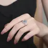 Anillo de plata Ruixing diseño original plata de ley s925 moda para mujer regalo de boda anillo de moissanita venta al por mayor