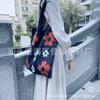 2020 nuevo bolso de lana Dongdaemun estilo universitario simple con flores tejidas bolso lindo para niña