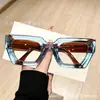 Gafas Lisas de Nuevo Estilo Transfronterizas con Montura Gruesa Cuadrada Pequeña Europeas y Americanas para Hombres Sin Maquillaje, Gafas de Moda de Gama Alta de Múltiples Colores Opcionales para Mujeres