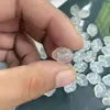 Ágata Blanca Patrón Nube Congelada Lichi Candado Colgante Pequeño Pieza Tallada Accesorios para Joyería DIY Venta al por Mayor Zorro de Nueve Colas